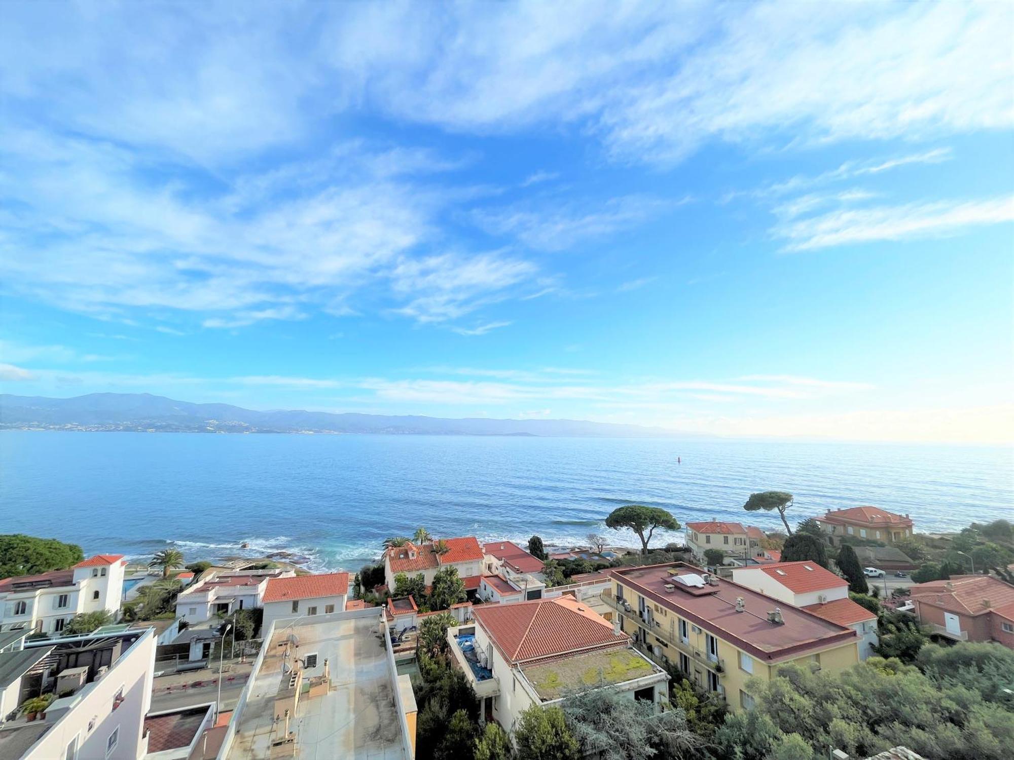 Appartement Vue Mer Carmino Ajaccio Ajaccio  Dış mekan fotoğraf